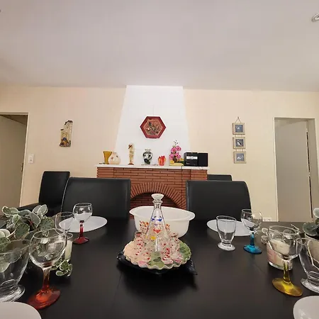 Maison Brevinoise Proche De La - 5 Personnes - Fr-1-364-81 Feriehus